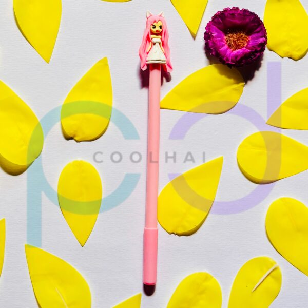 Girls Pen - Image 3